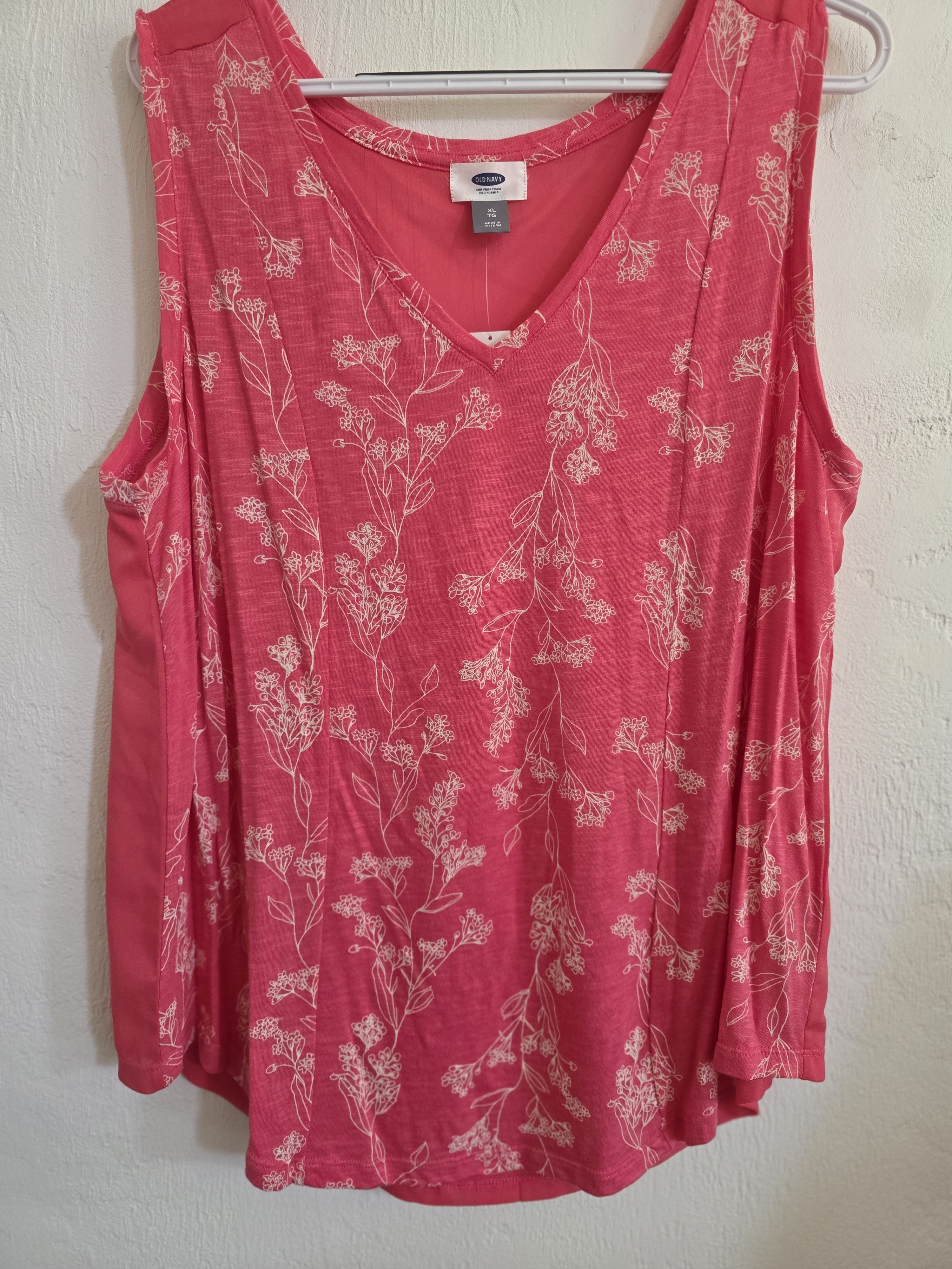 Old Navy Pink Floral V-Neck Sleeveless Tank